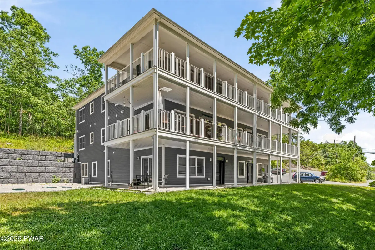 812 Broad Street, Milford, PA 18337 - #1