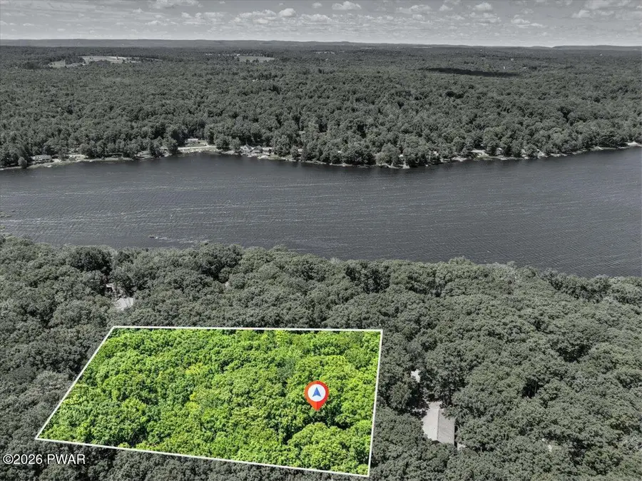 110 E Shore Drive, Hawley, PA 18428 - #2
