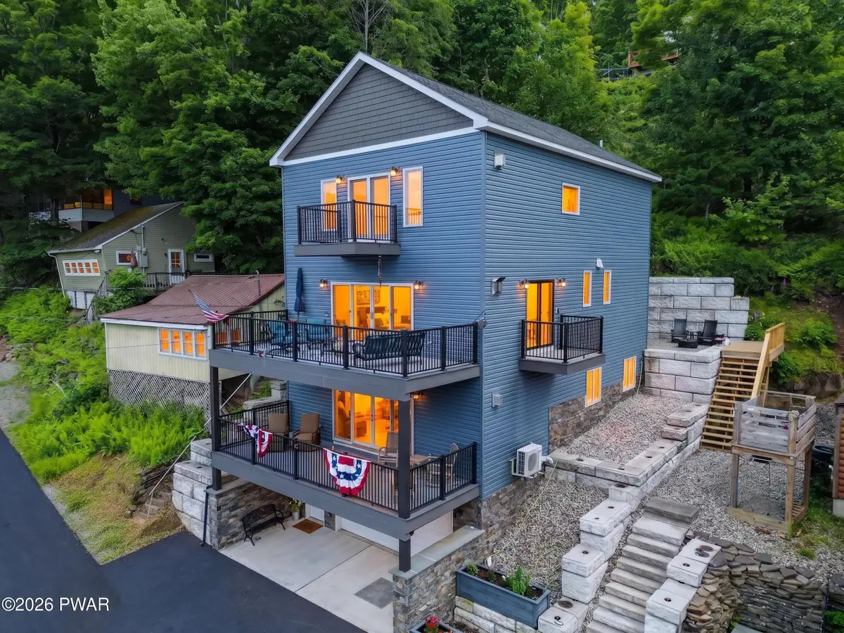 109 Paradise Road E, Greentown, PA 18426 - #1