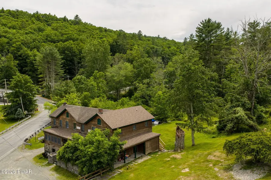696 Pennsylvania 590, Lackawaxen, PA 18435 - #3