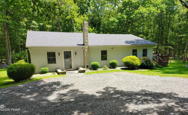 327 Rock Oak Road, Dingmans Ferry, PA 18328