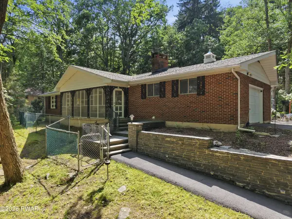 120 Water View Drive, Lords Valley, PA 18428