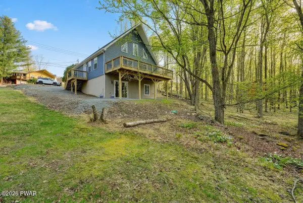 578 Lakeview Drive E, Lake Ariel, PA 18436
