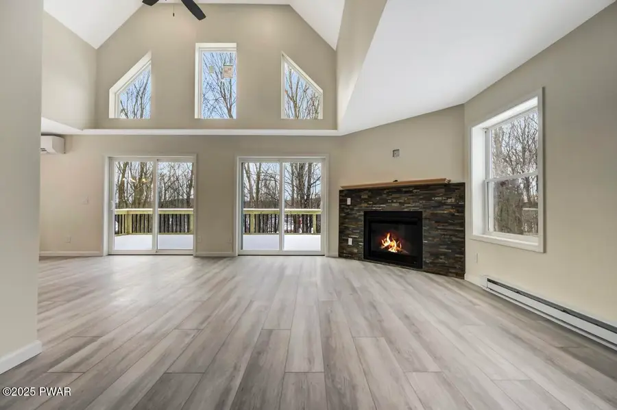 578 Lakeview Drive E, Lake Ariel, PA 18436 - #2