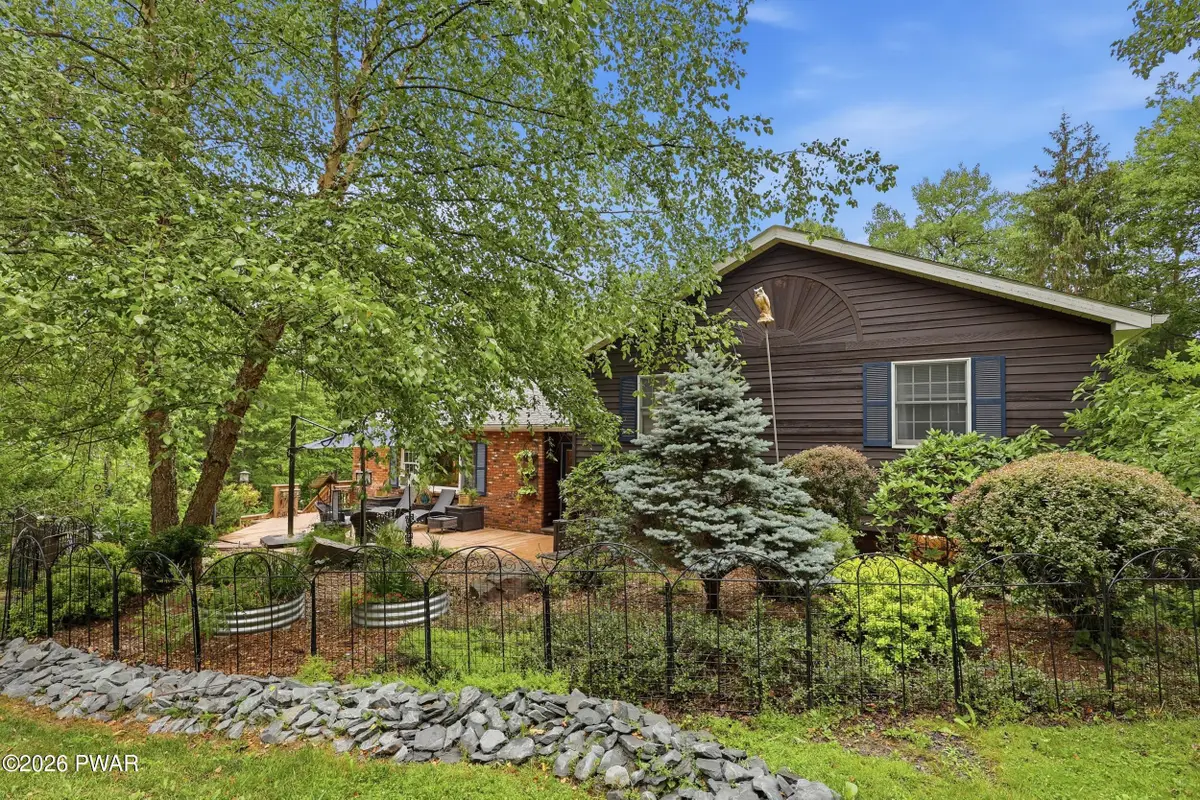 212 Spring Hill Road, Honesdale, PA 18431 - #1