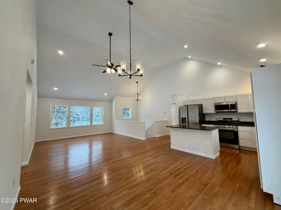 199 Fox Road, Dingmans Ferry, PA 18328 - #2