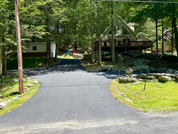 1145 Beaver Lake Drive, Lake Ariel, PA 18436