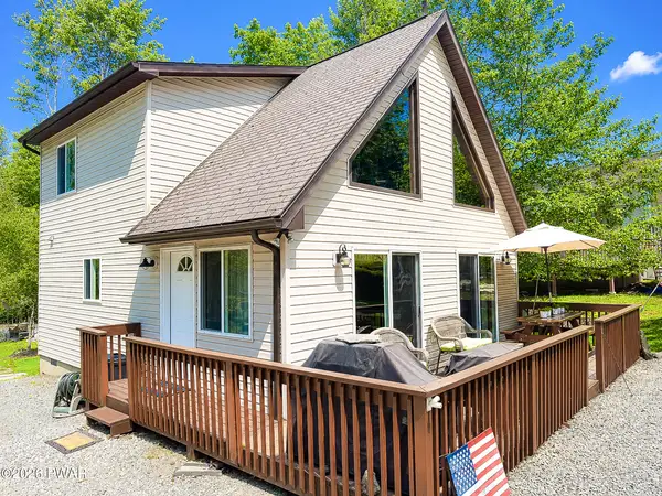 1029 Lake Shore Drive, Lake Ariel, PA 18436