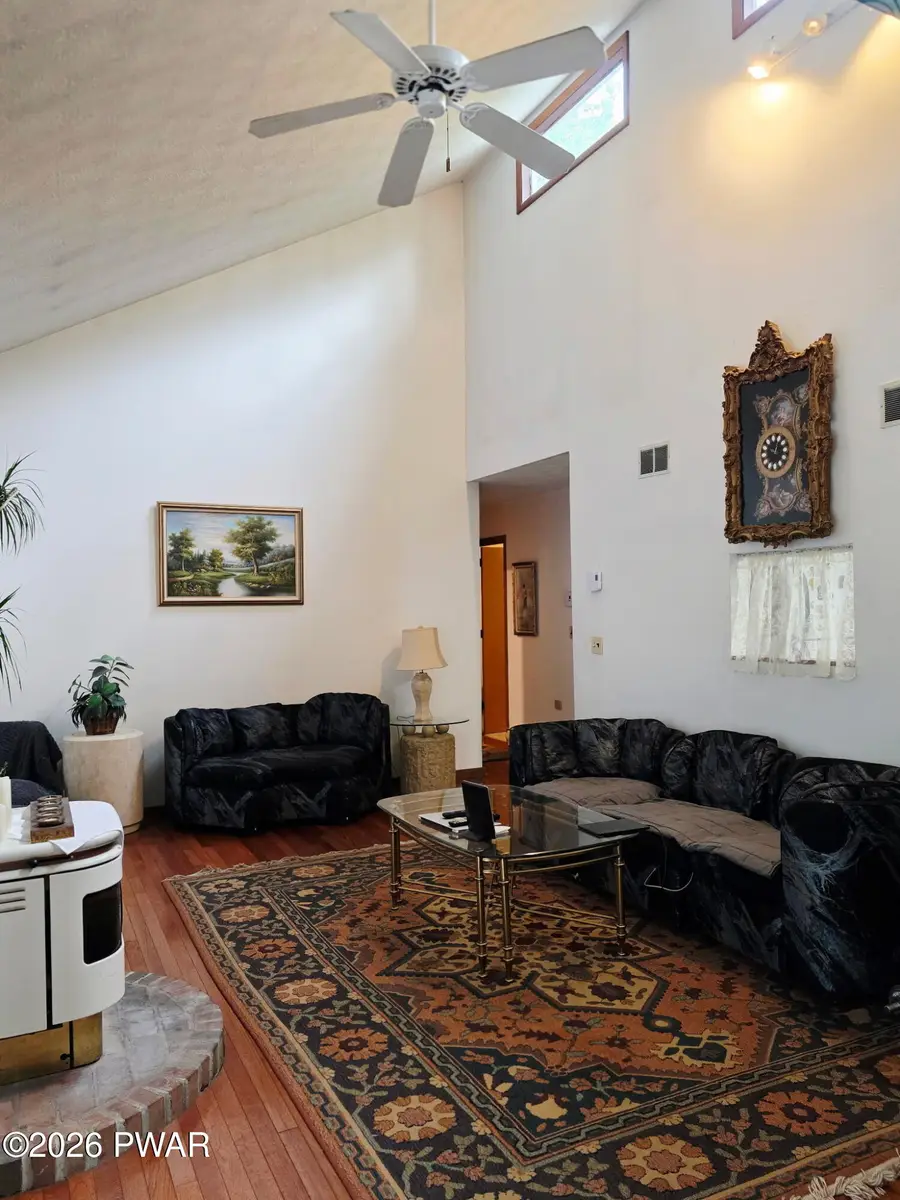 1107 Hampstead Court, Bushkill, PA 18324 - #3