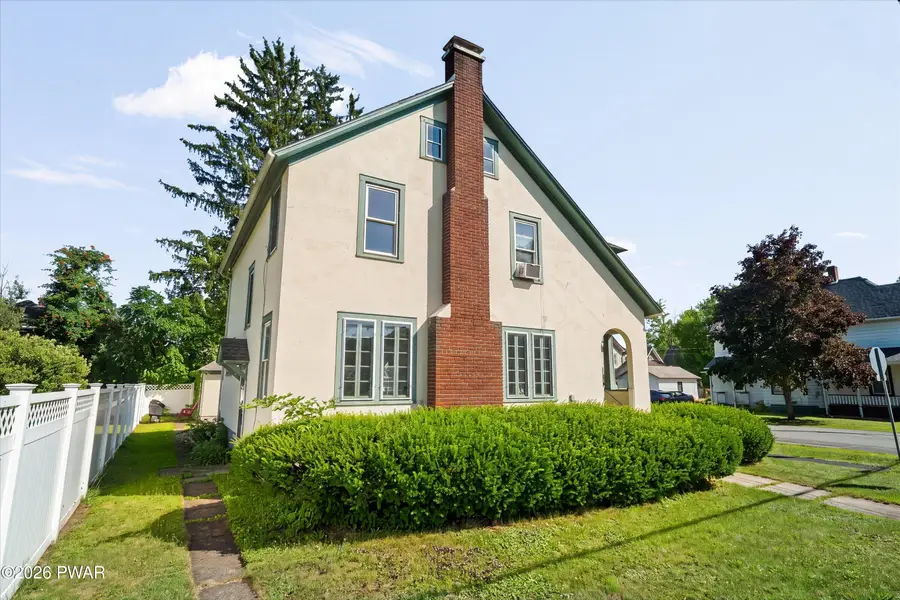 210 Avenue H, Matamoras, PA 18336 - #2