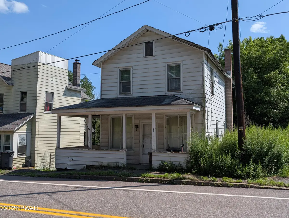689 Texas Palmyra Highway, Hawley, PA 18428 - #1
