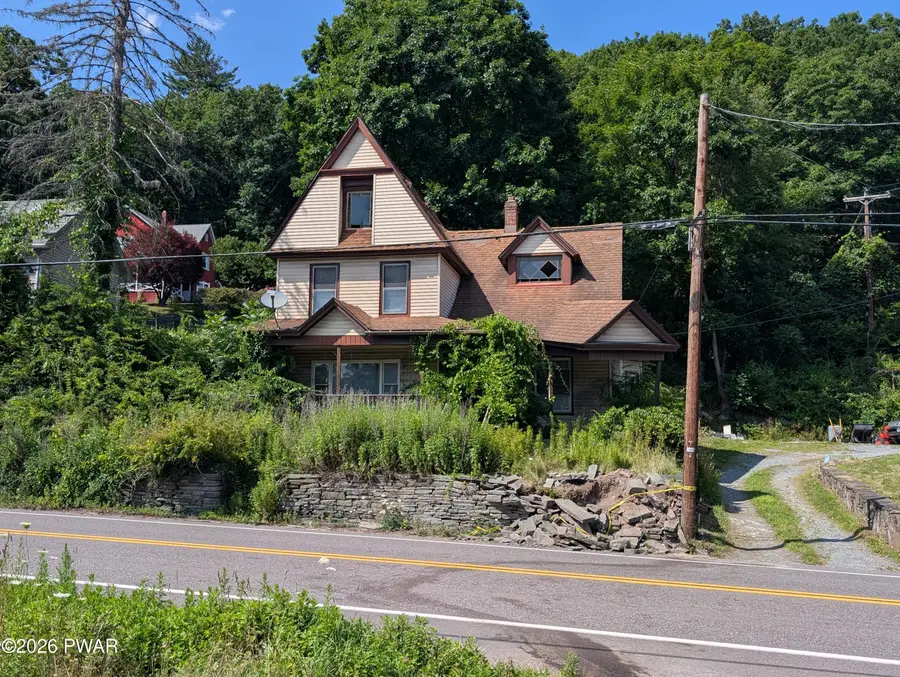 690 Texas Palmyra Highway, Hawley, PA 18428 - #2