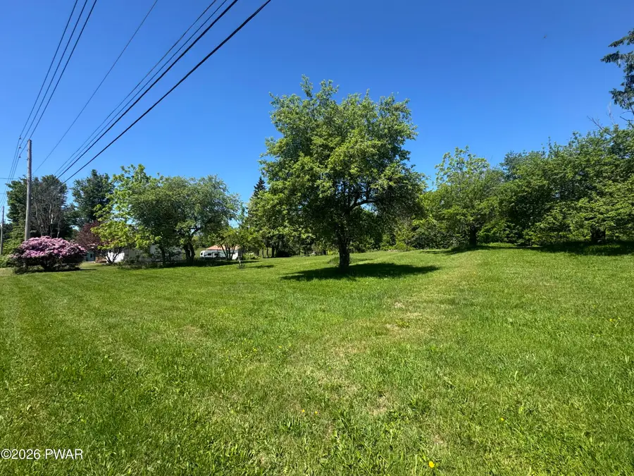 2564 Easton Turnpike, Waymart, PA 18472 - #3