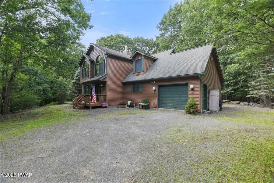 8 Cedar Court, Lakeville, PA 18438 - #3