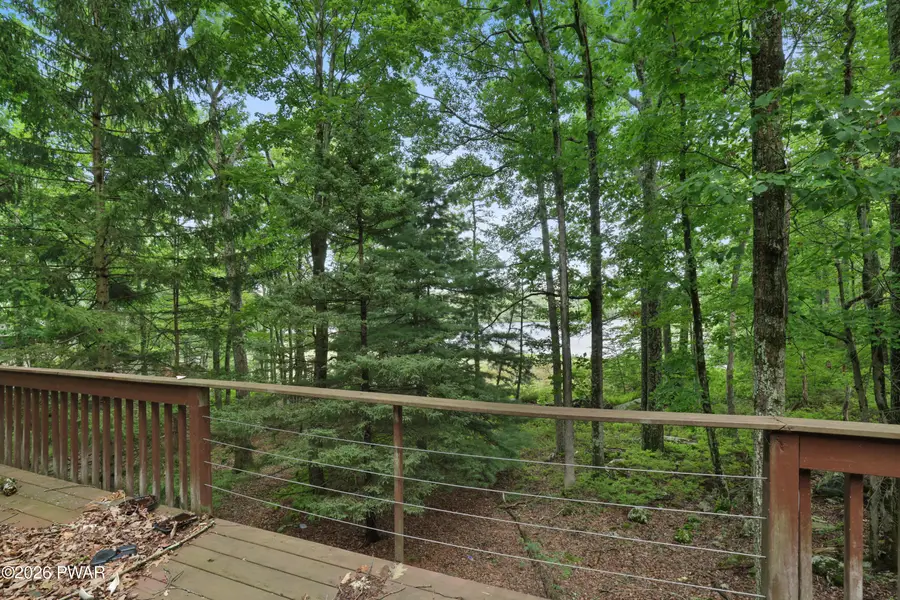 800 Elm Court, Hawley, PA 18428 - #2