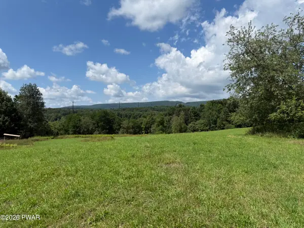 0 Mid Valley Road, Lake Ariel, PA 18436