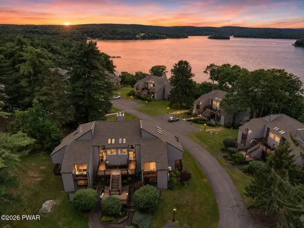 111 Green Circle #G3, Paupack, PA 18451