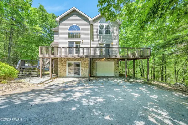 102 Eagle Rock Road, Lackawaxen, PA 18435