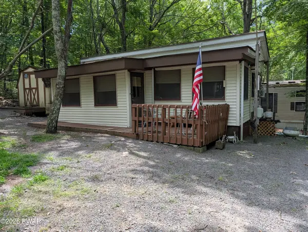 129 Beaver Lane, Shohola, PA 18458
