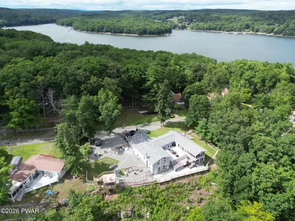 47 Summit Circle, Lakeville, PA 18438