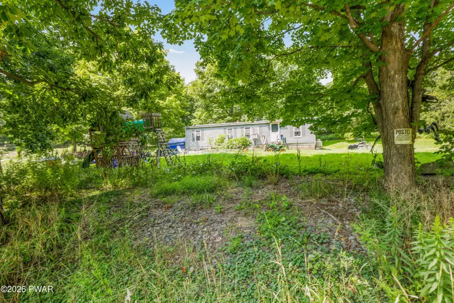 206 Old Schoolhouse Road, Greentown, PA 18426 - #3