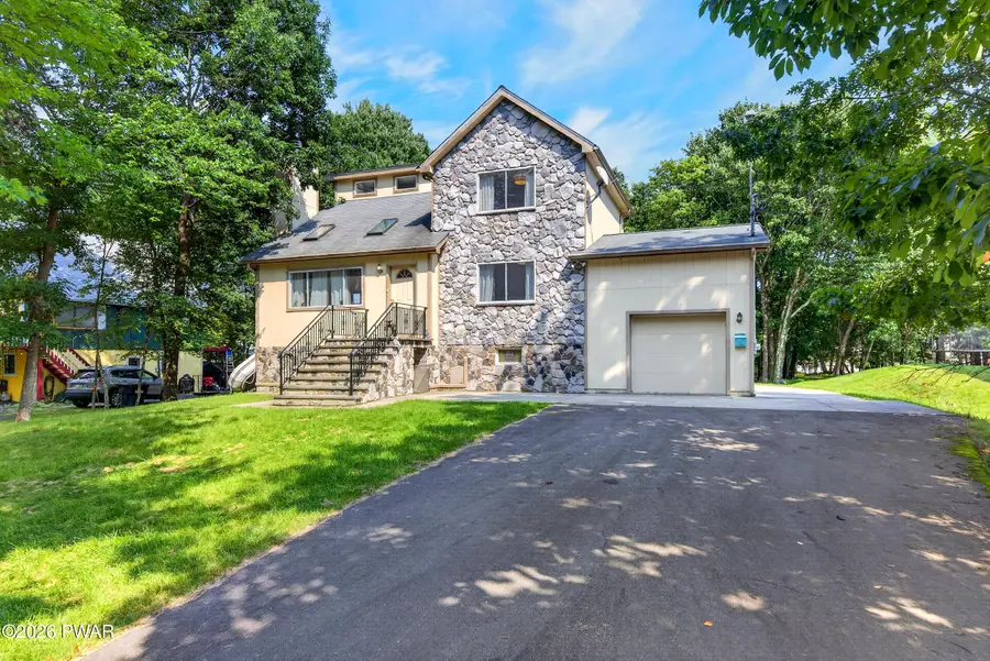 107 Heather Hill Road, Dingmans Ferry, PA 18328 - #2