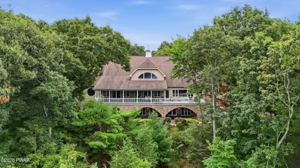 126 Fox Run, Tafton, PA 18464