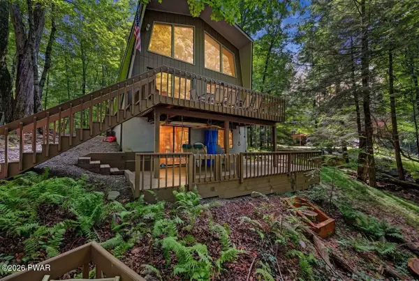 552 Lakeview Drive E, Lake Ariel, PA 18436