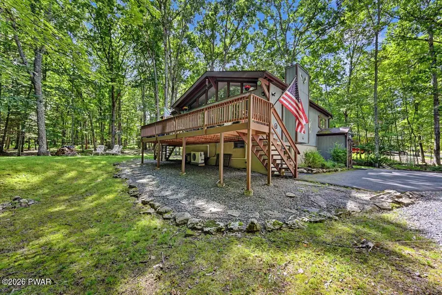 198 Upper Lakeview Drive, Hawley, PA 18428 - #2