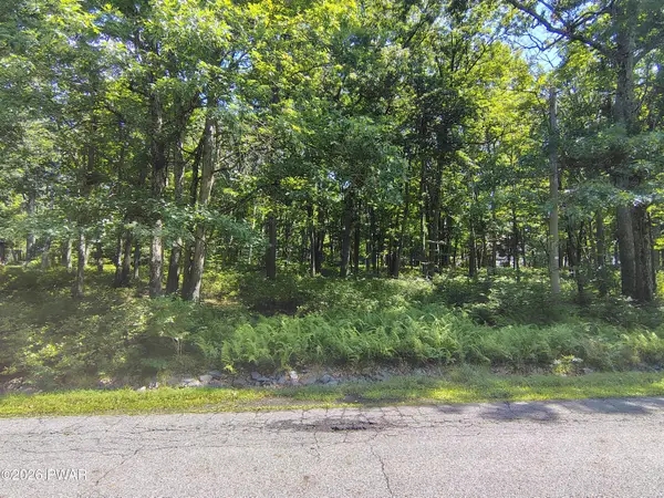 101 Gaskin Drive, Lords Valley, PA 18428
