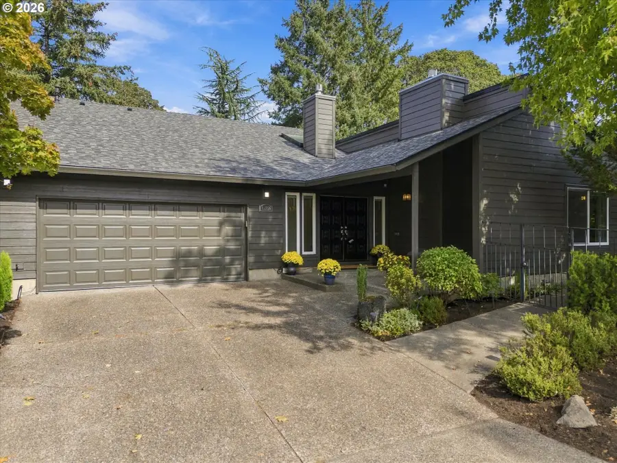 11255 SW Lynnvale Dr, Portland, OR 97225 - #2
