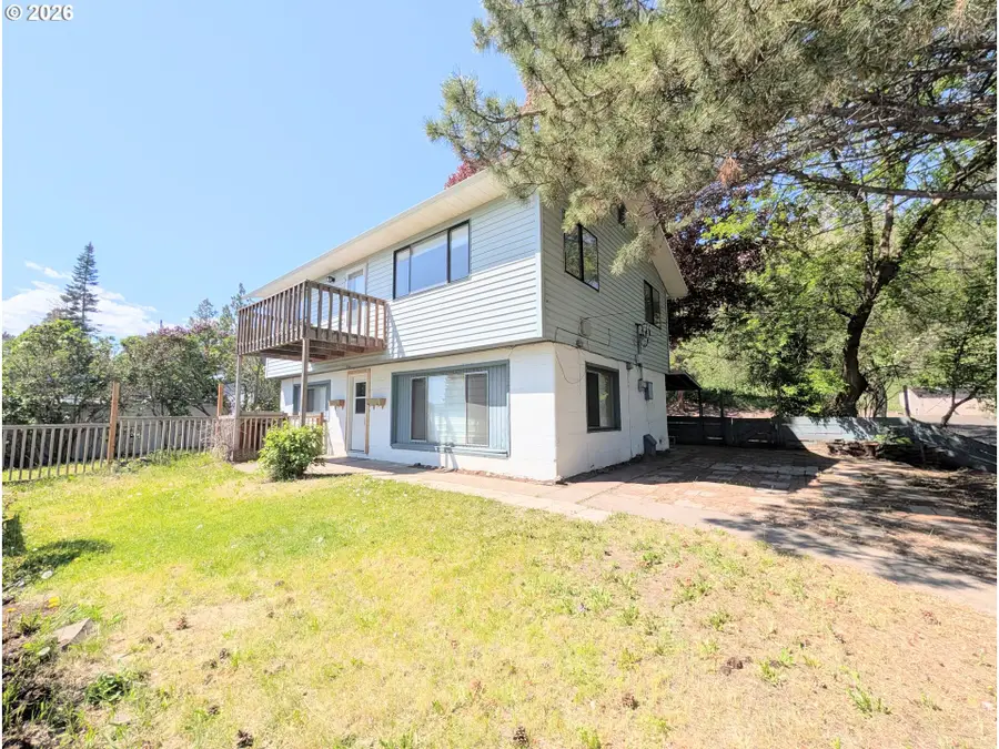 1624 Foley St, La Grande, OR 97850 - #2