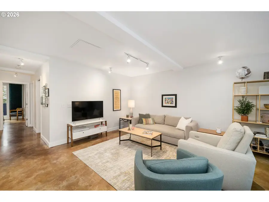 325 NE Graham St #7, Portland, OR 97212 - Image #3