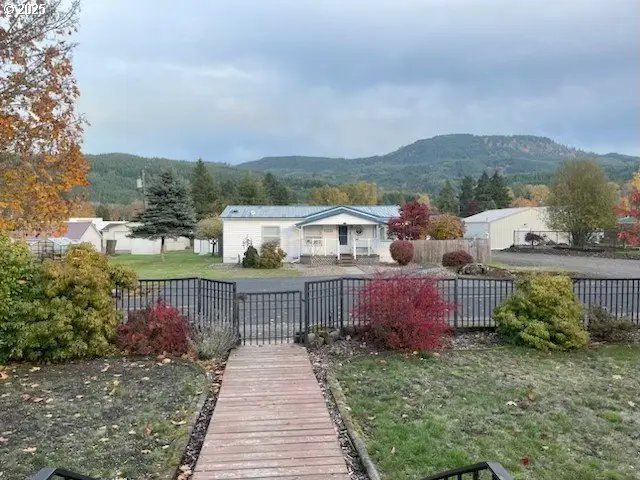 207 Jackson St, Ryderwood, WA 98581 - Image #2