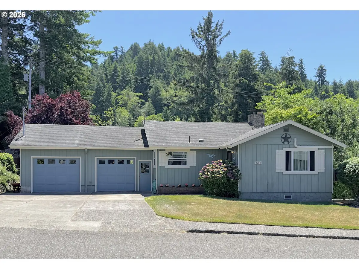 2260 Arthur Dr, Reedsport, OR 97467 - #1