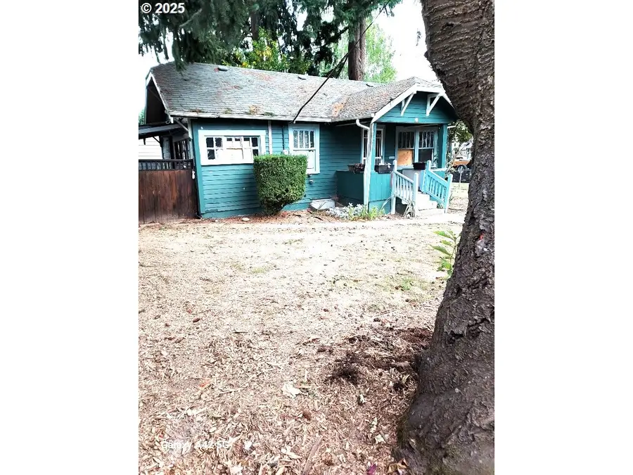 10206 N Tyler Ave, Portland, OR 97203 - Image #3