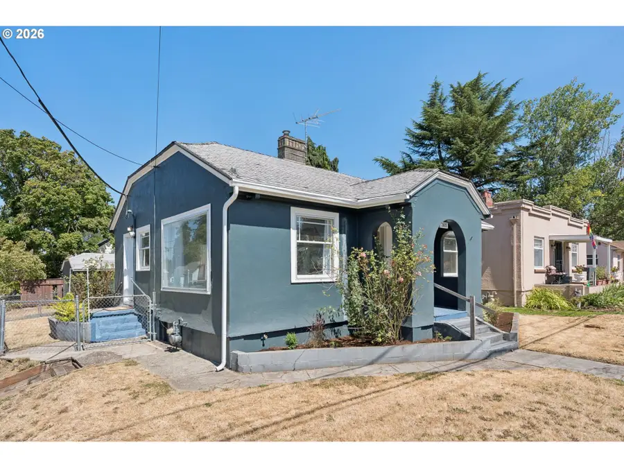 2905 SE Harrison St, Milwaukie, OR 97222 - #3