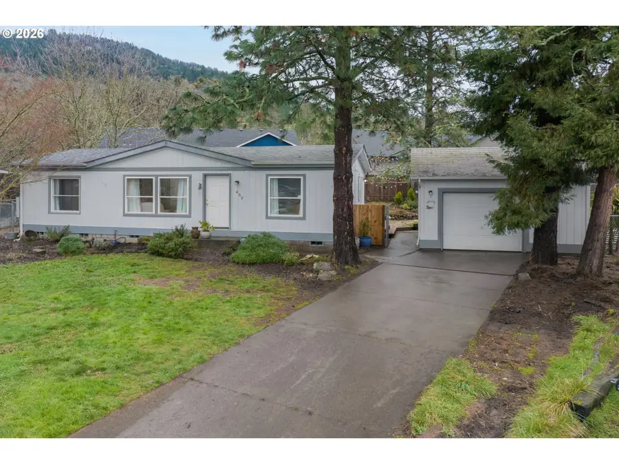 452 Carol St, Lowell, OR 97452 - #2