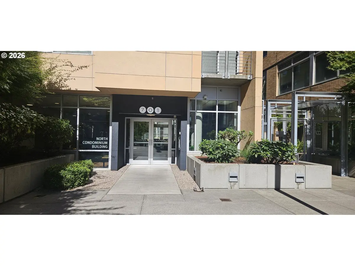 701 Columbia St #404, Vancouver, WA 98660 - #1