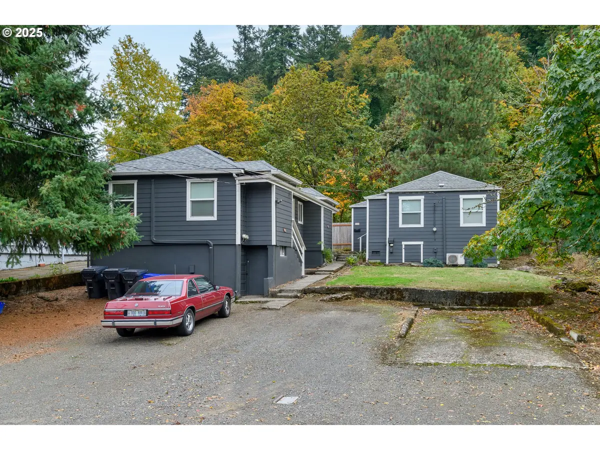 114 S John Adams St, Oregon City, OR 97045 - Image #1