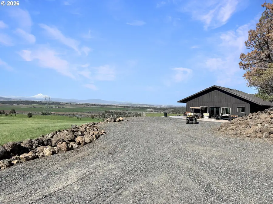17232 Dodds Hollow Rd, Merrill, OR 97633 - #2