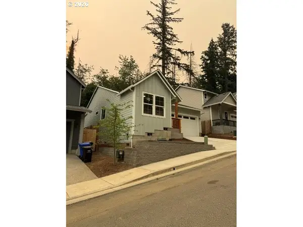 2240 NE 207th Pl, Fairview, OR 97024