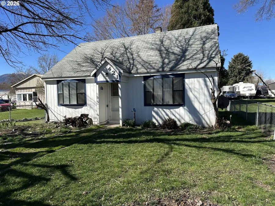 421 Cottonwood, Mount Vernon, OR 97865 - #2