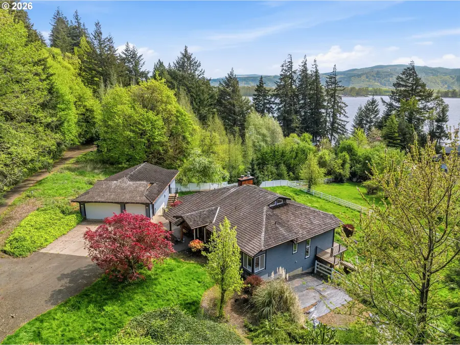 16 Little Cape Horn Rd, Cathlamet, WA 98612 - #2