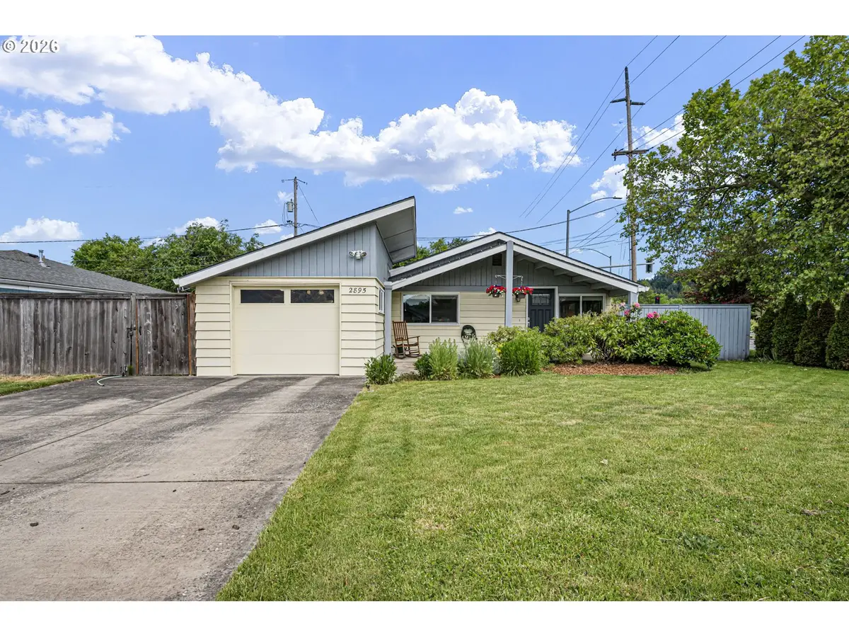 2895 Ferry St, Eugene, OR 97405 - #1