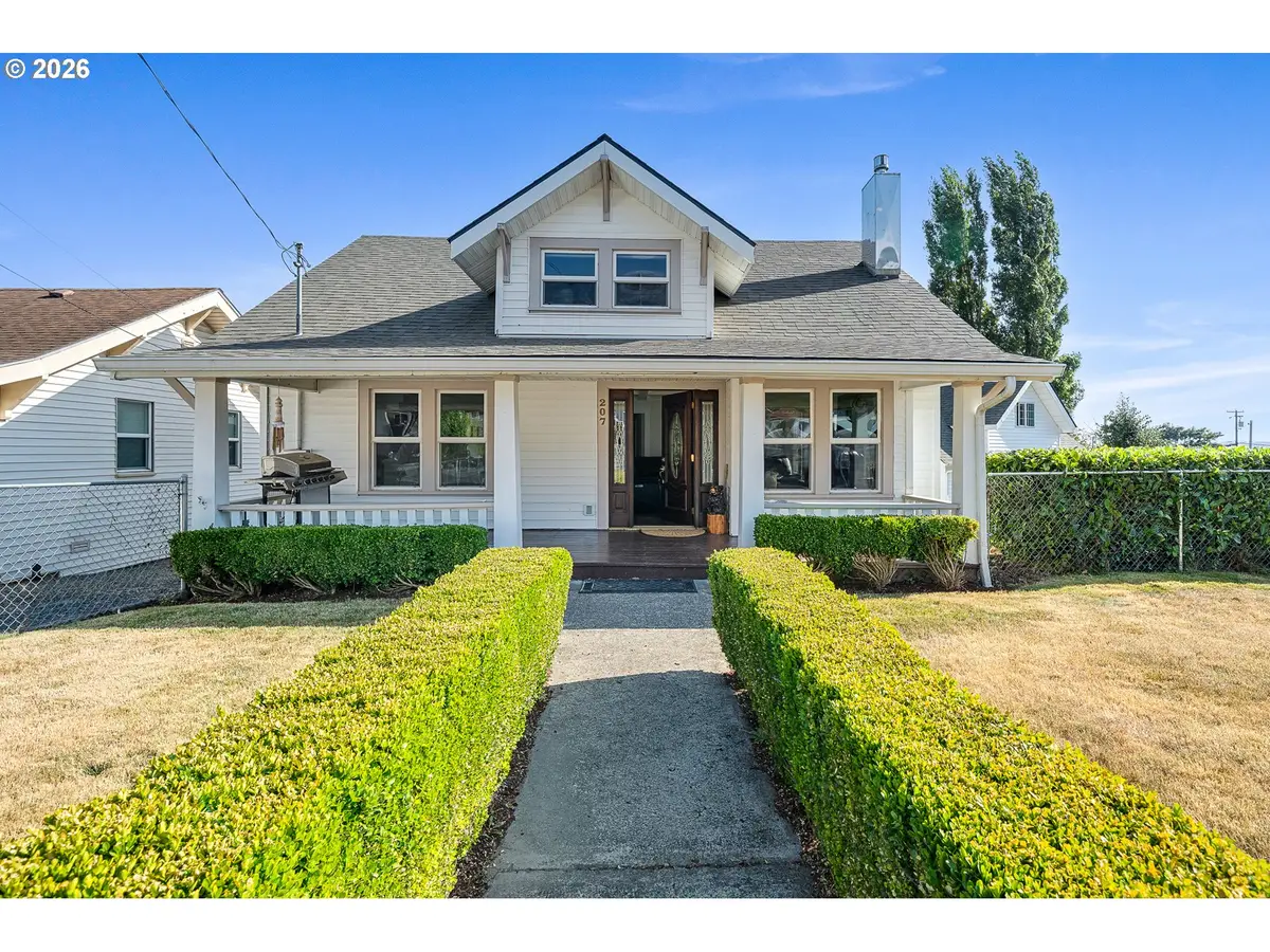 207 Cypress Ave, Garibaldi, OR 97118 - #1