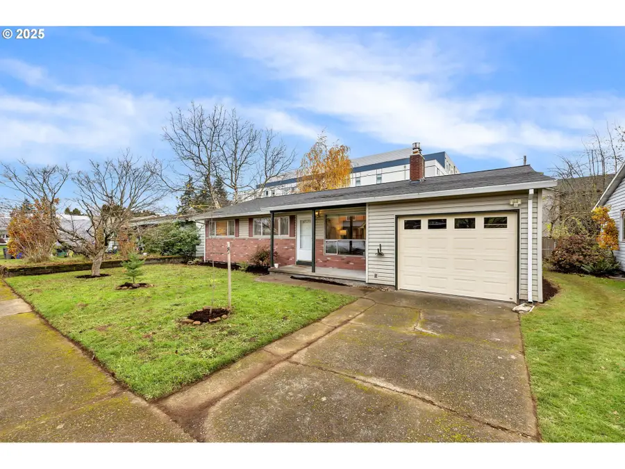 10416 NE Davis St, Portland, OR 97220 - Image #3
