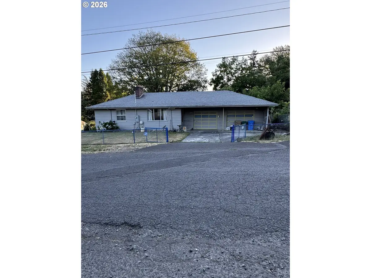 15205 SE Lee Ave, Milwaukie, OR 97267 - #1