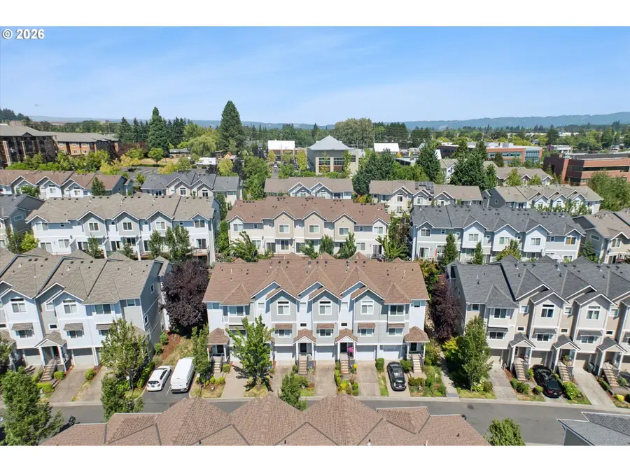 10509 NE Park Ridge Way, Hillsboro, OR 97006 - #2
