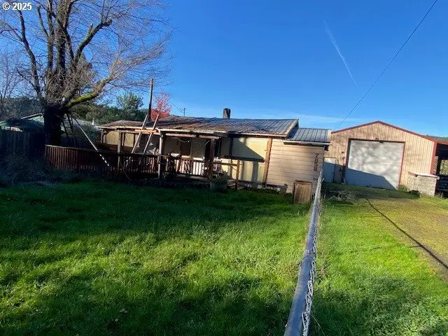 7858 Nonpareil Rd, Sutherlin, OR 97479 - Image #2